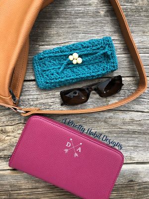 a knotty habit designs crochet yarn pattern sunglass case