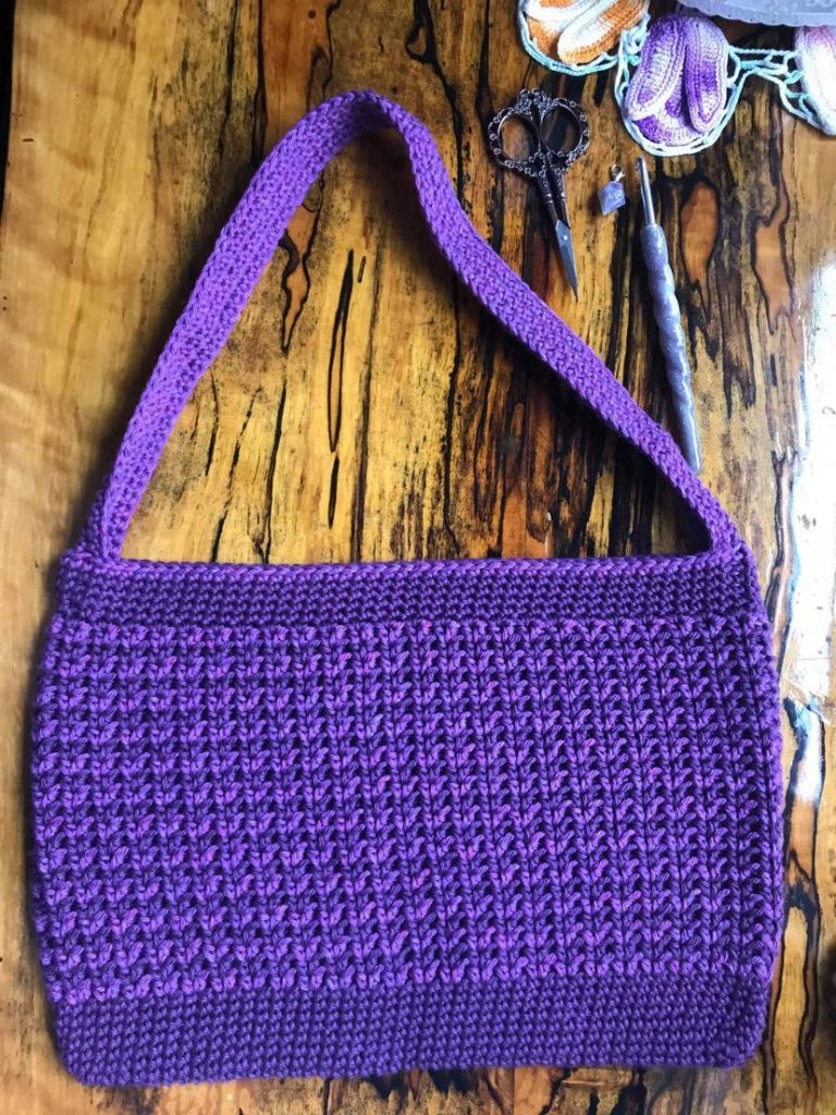 hallie tote bag crochet pattern