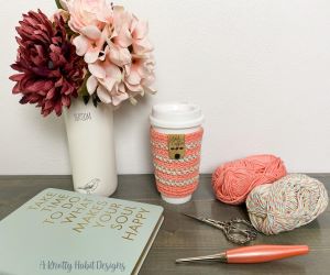 a knotty habit designs raiden cup cozy free crochet pattern