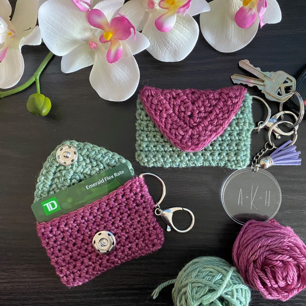 Amazon.com: Handmade Crochet Set of 5 Pcs Heart Keychain Bag Charm Key Chain  Car Keyring Charm Handbag Bag Purse Pendant Crochet Keychain Stuffed Fruit  Toy Stuffed Toy Plushies Toy Unique Gift Handcrafted